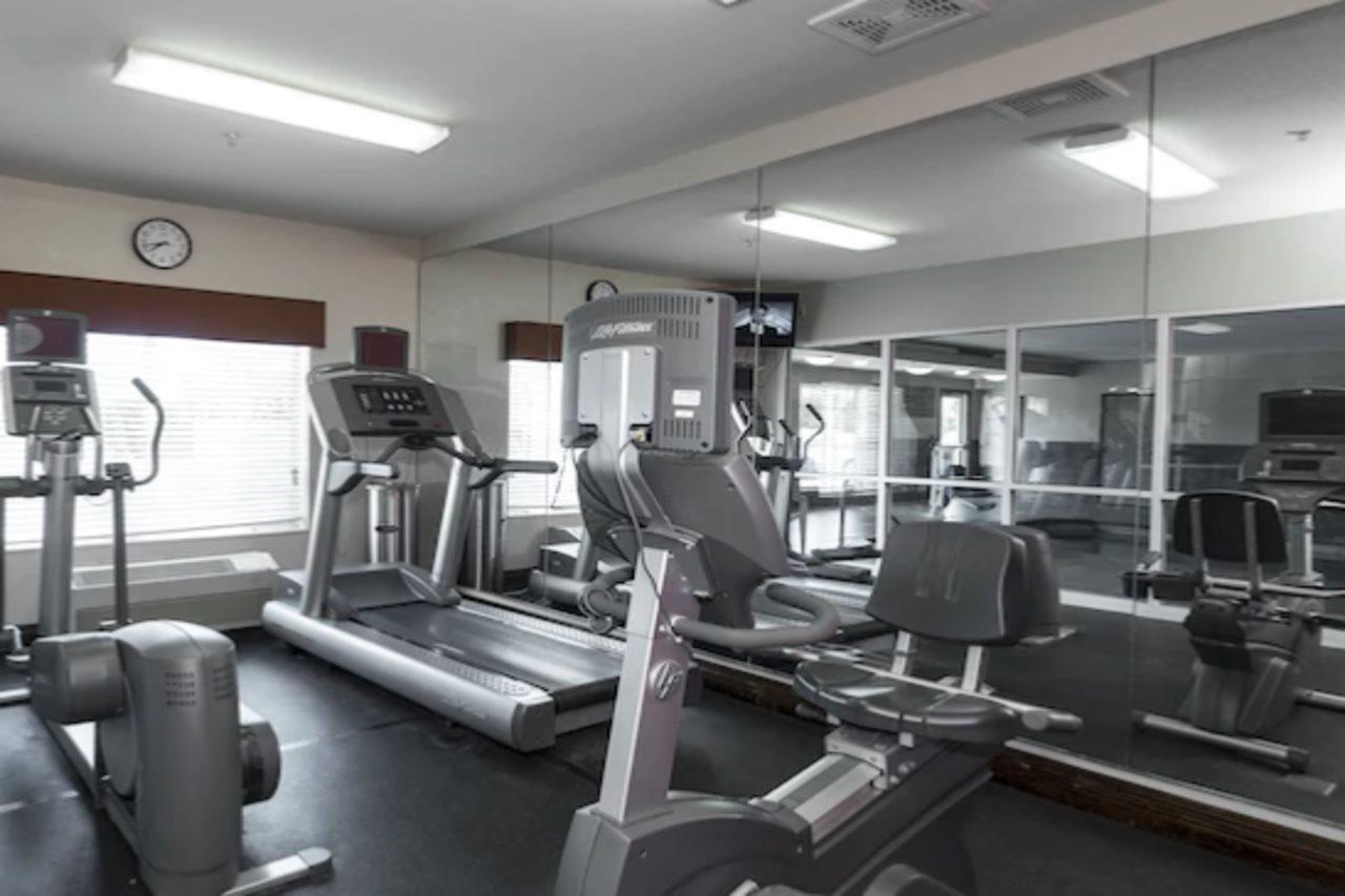 Holiday Inn Express & Suites Chicago - Matteson By Ihg Zewnętrze zdjęcie