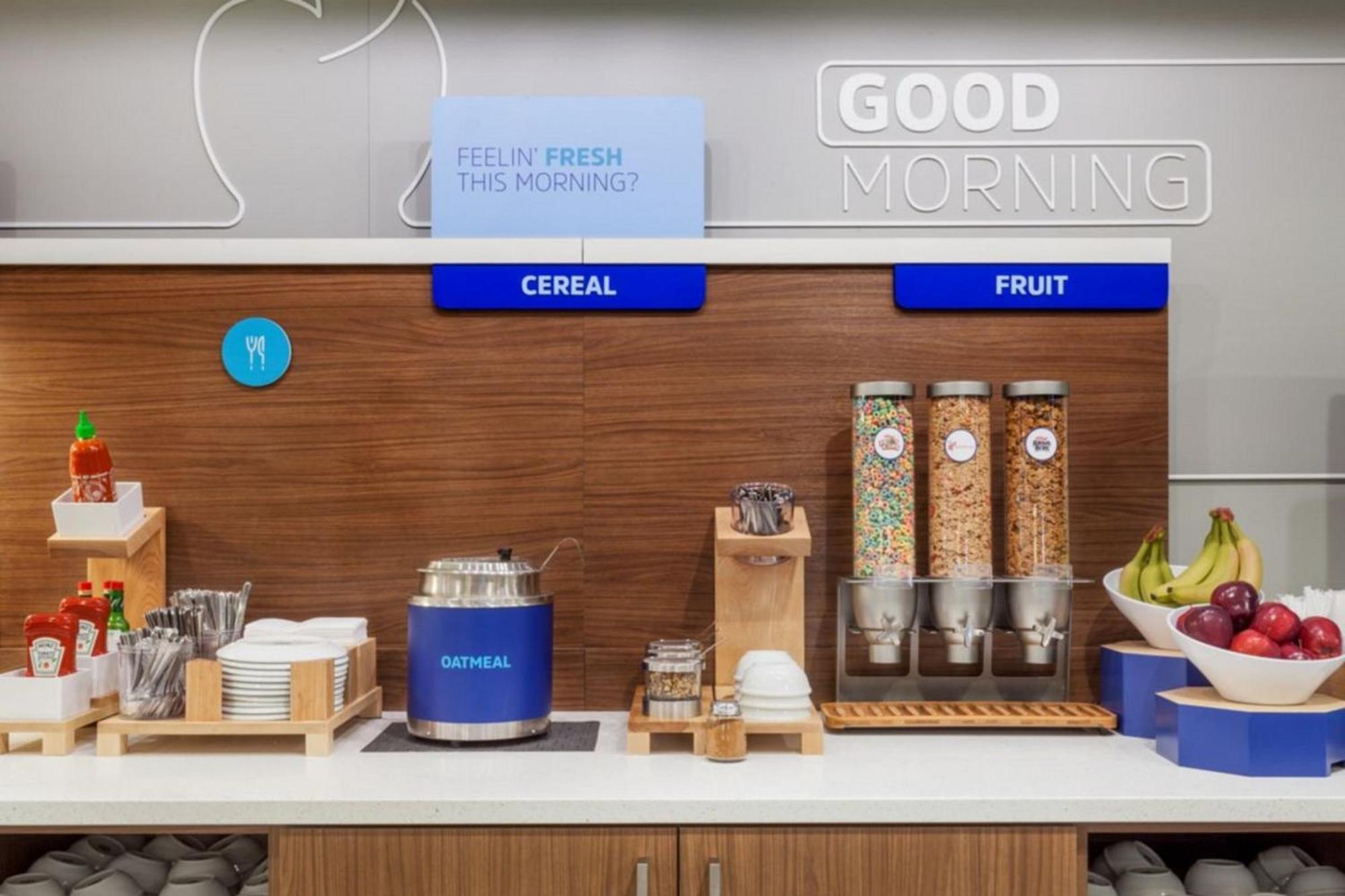 Holiday Inn Express & Suites Chicago - Matteson By Ihg Zewnętrze zdjęcie