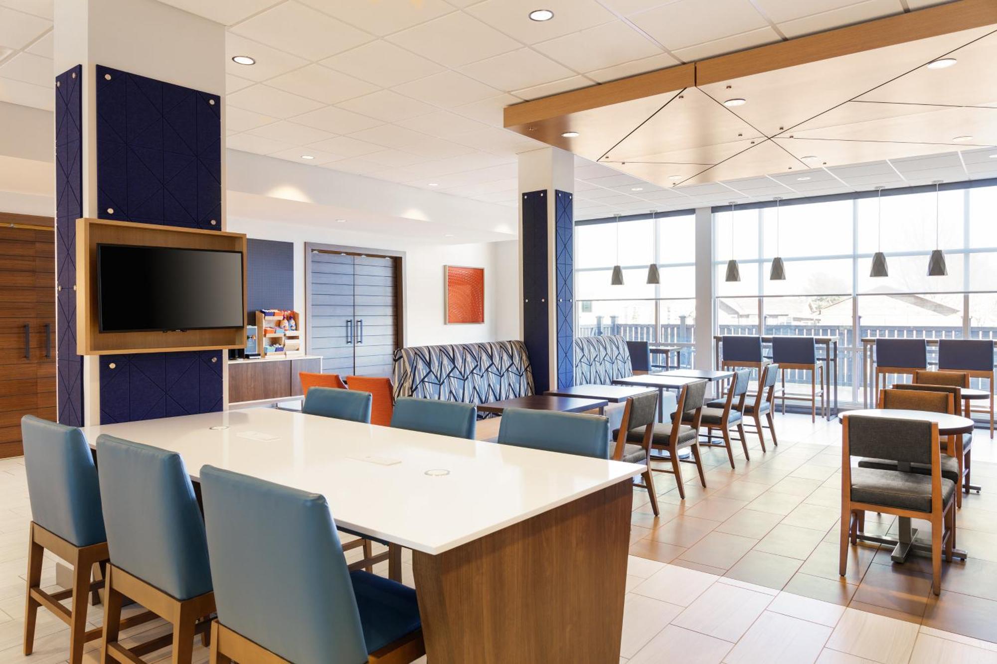 Holiday Inn Express & Suites Chicago - Matteson By Ihg Zewnętrze zdjęcie