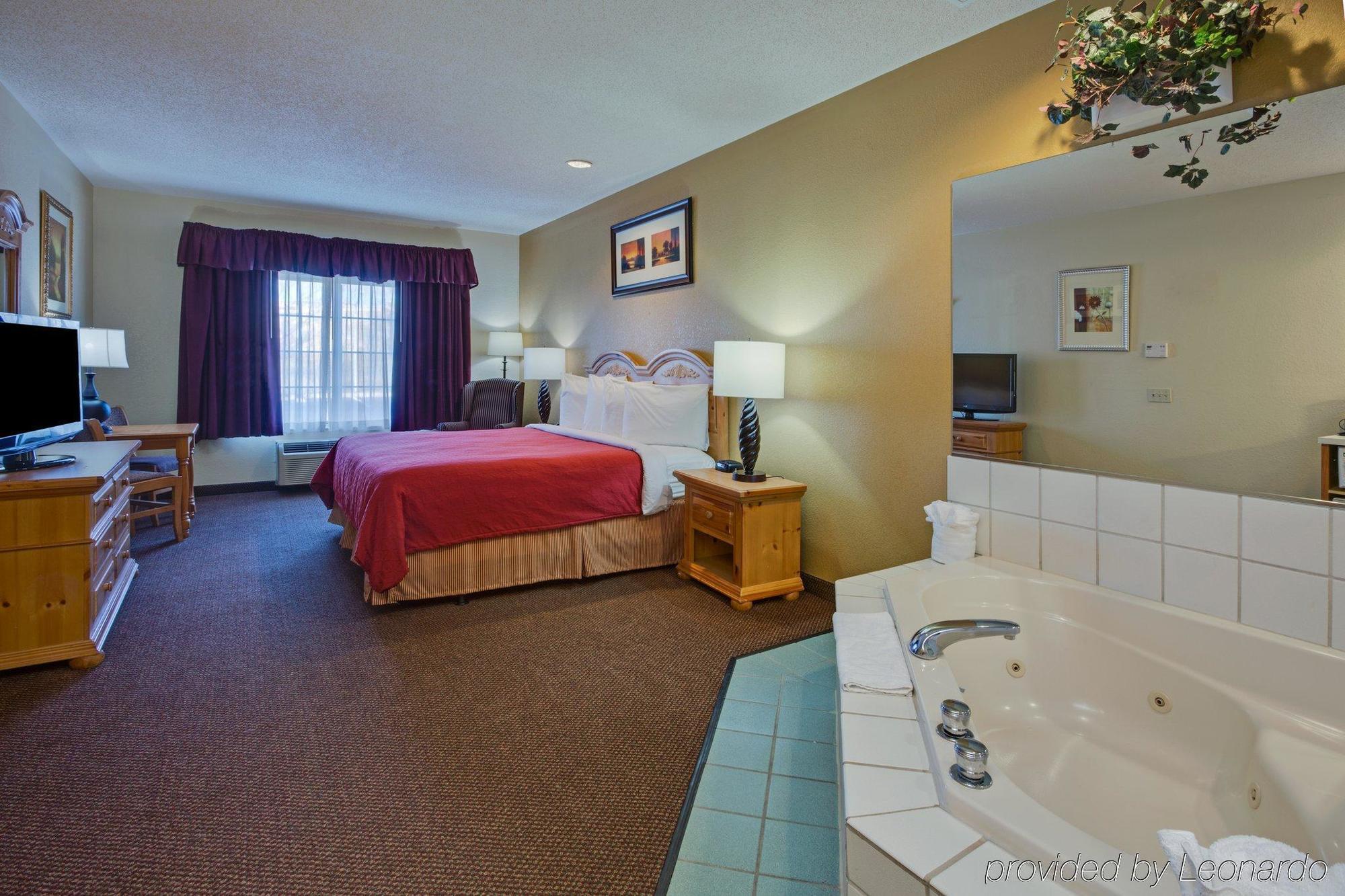 Holiday Inn Express & Suites Chicago - Matteson By Ihg Pokój zdjęcie