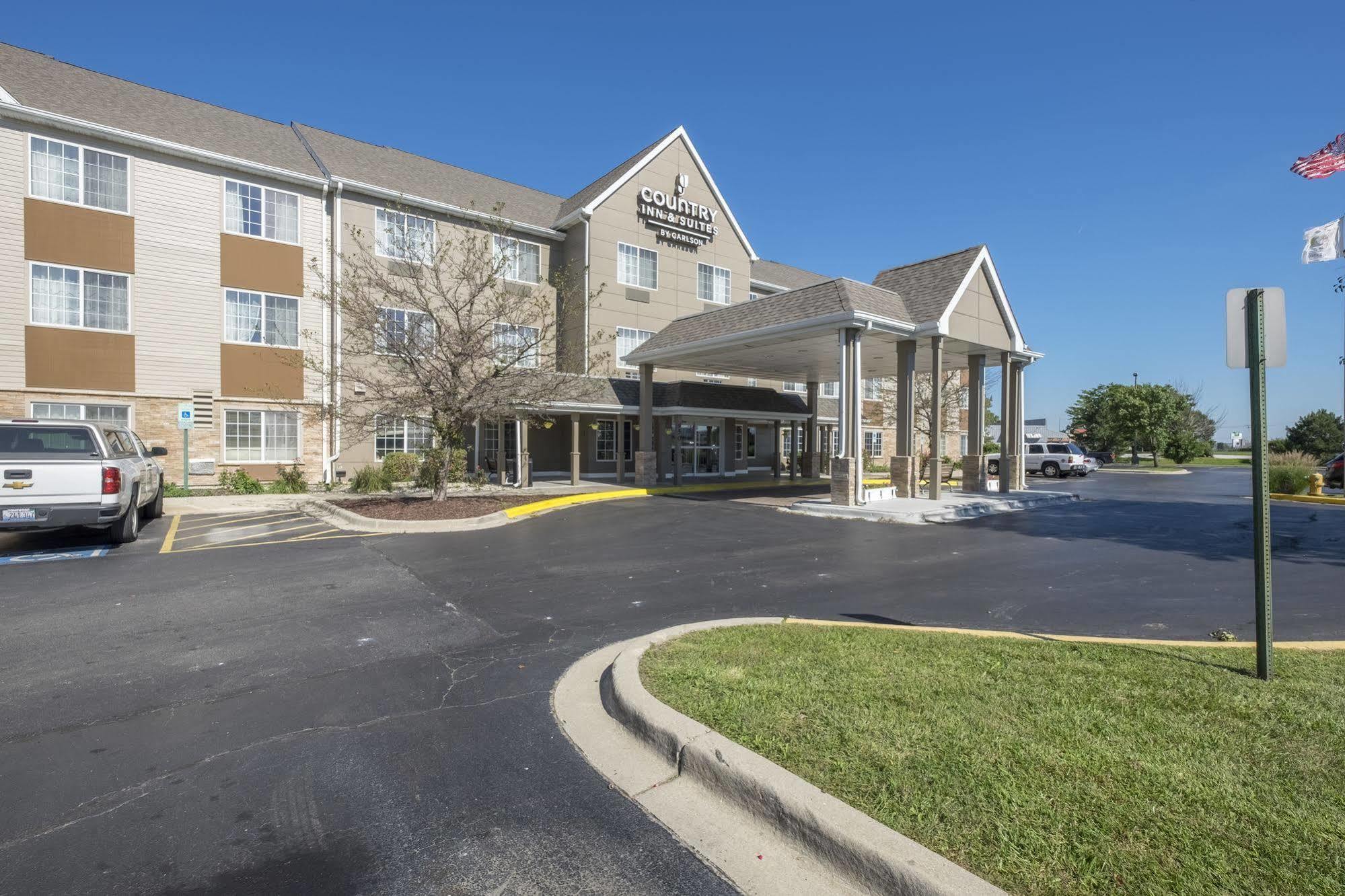 Holiday Inn Express & Suites Chicago - Matteson By Ihg Zewnętrze zdjęcie